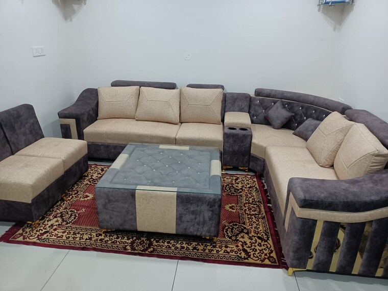 Living Room, ambala highway 3 Bedroom 1600 Sq.Ft. Apartment In Ambala Highway Zirakpur 9414918