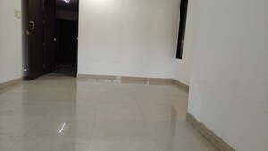 Room in 2 BHK Apartment at Lake Pleasant, Powai – for Rent