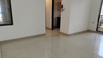 Room in 2 BHK Apartment at Lake Pleasant, Powai – for Rent