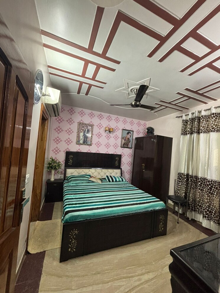 Bedroom, sector 38 2 Bedroom 179 Sq.Yd. Builder Floor In Sector 38 Gurgaon 9414993