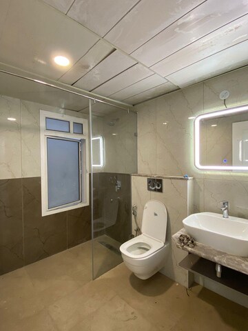 Bathroom in 3 BHK Apartment at Dona Paula – for Rent
