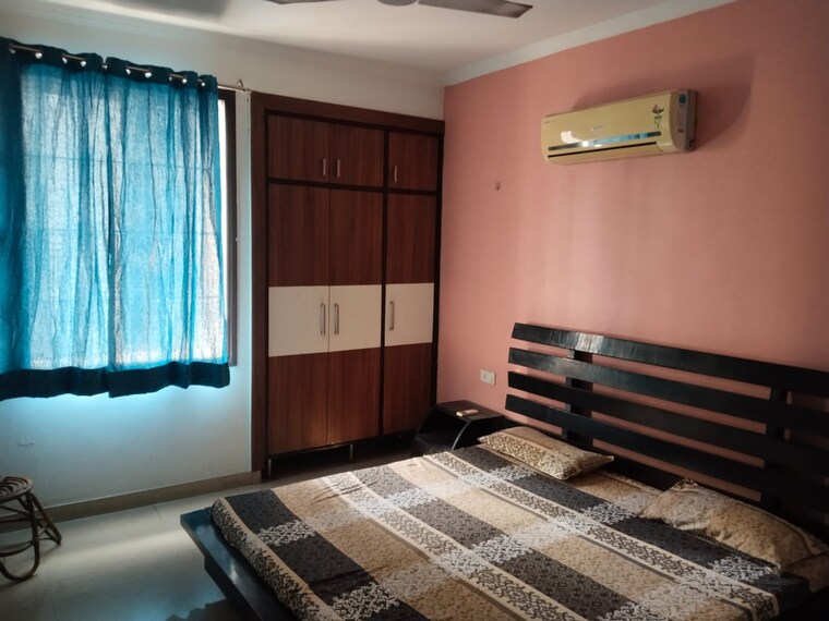 Bedroom, maya-garden-city 2 Bedroom 1152 Sq.Ft. Apartment In Lohgarh Zirakpur 9415039