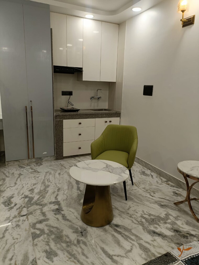 undefined, lajpat nagar 4 1 RK 200 Sq.Ft. Builder Floor In Lajpat Nagar 4 Delhi 9415146