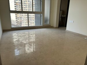 Room in 2 BHK Apartment at Omkar Signet, Malad East – for Rent
