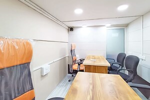  Office Space For Rent in Samarth Aishwarya, Andheri West