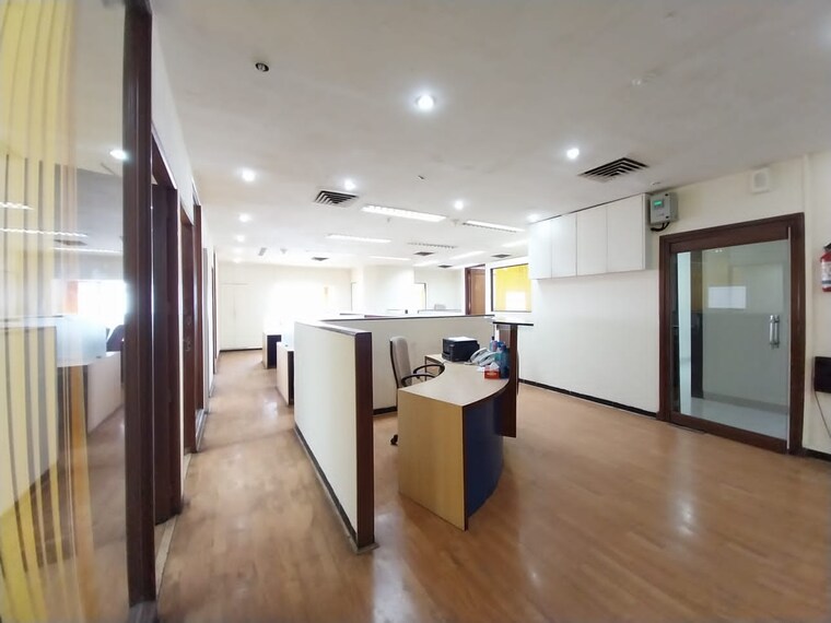 Team Area, cuffe parade Commercial Office Space 2750 Sq.Ft. In Cuffe Parade Mumbai 9415678