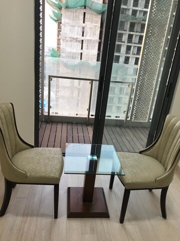 Furnished Amenities in 2 BHK Apartment at Lodha Dioro, Wadala – for Rent