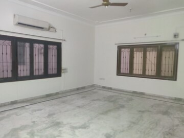 Room in 6+ BHK Independent House at Cozy Home Somajiguda, Somajiguda – for Rent