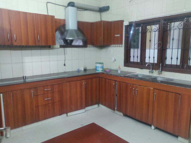 Kitchen, cozy-home-somajiguda 6+ Bedroom 6500 Sq.Ft. Independent House In Somajiguda Hyderabad 9415769