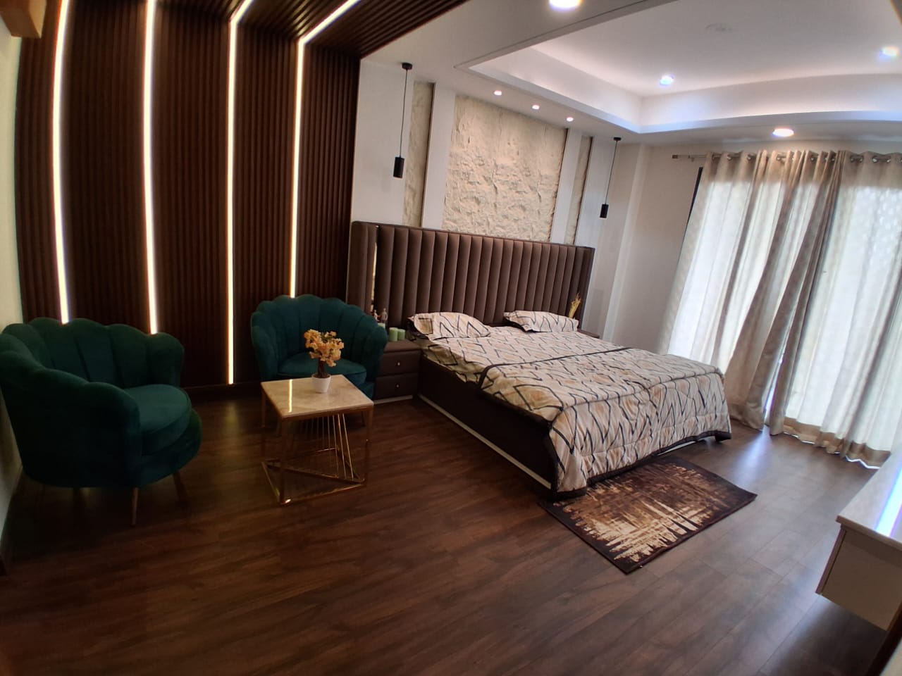 3.5 BHK Builder Floor For Sale in Birla Navya