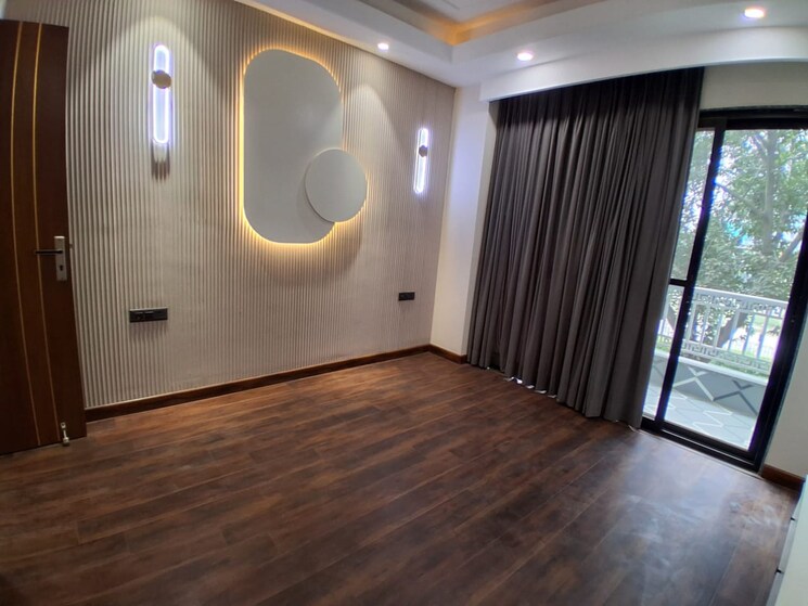 Room, birla-navya 3.5 Bedroom 2500 Sq.Ft. Builder Floor In Sector 63a Gurgaon 9415757