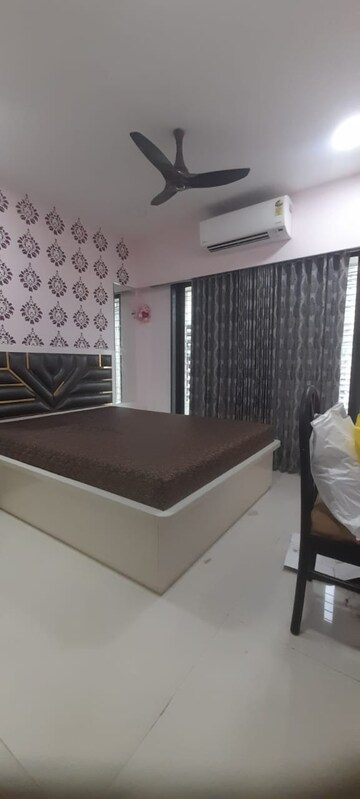 Bedroom in 2 BHK Apartment at Poonam Vaishno Heights, Malad East – for Rent