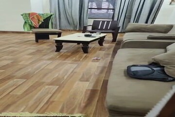 Living Room in 2 BHK Builder Floor at Patel Nagar – for Rent