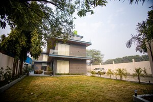 3 BHK Villa – Garden View at Ghitorni - for Sale