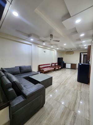Living Room in 4 BHK Apartment at Chattarpur – for Rent