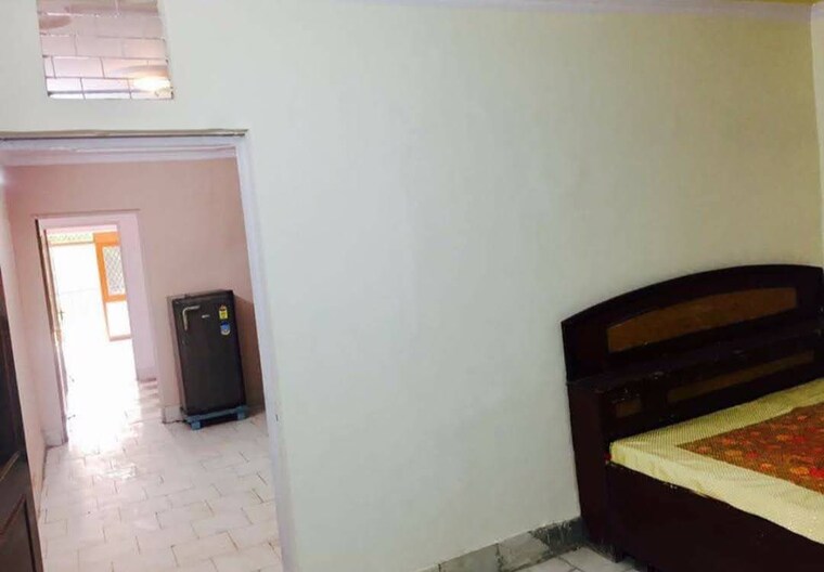 undefined, anand niketan 3 Bedroom 300 Sq.Yd. Builder Floor In Anand Niketan Delhi 9415959