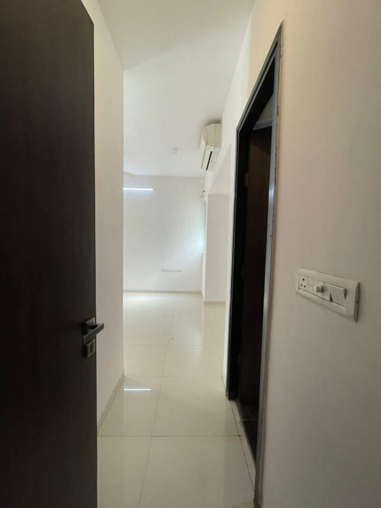 undefined, lodha-splendora-platino 3 Bedroom 871 Sq.Ft. Apartment In Ghodbunder Road Thane 9416090