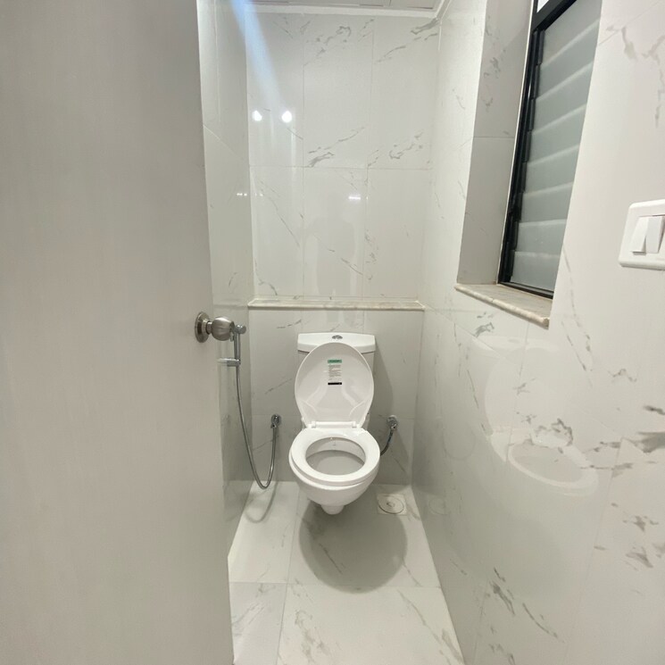 Bathroom, runwal-gardens-phase-3 1 Bedroom 344 Sq.Ft. Apartment In Kalyan Shilphata Road Thane 9416315