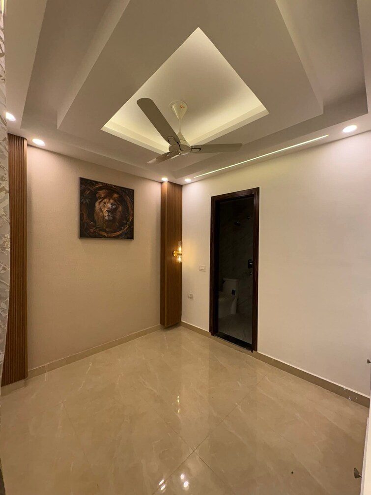 Room, sa-homes-i 3.5 Bedroom 905 Sq.Ft. Builder Floor In Uttam Nagar Delhi 9416369
