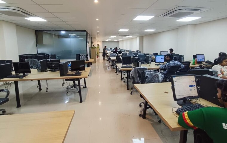 Team Area, scheme 140 Commercial Office Space 2100 Sq.Ft. In Scheme 140 Indore 9416342