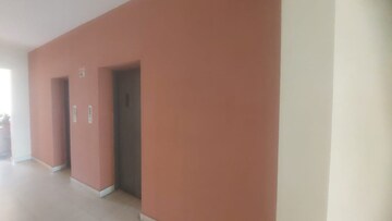 Room in 3 BHK Apartment at Shrachi Greenwood Park Extension, Rajarhat New Town – for Sale