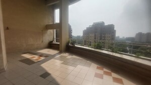 Swimming Pool in 3 BHK Apartment at Shrachi Greenwood Park Extension, Rajarhat New Town – for Sale