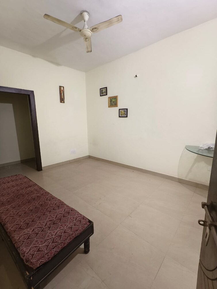 Room, somnath nagar 1 Bedroom 750 Sq.Ft. Apartment In Somnath Nagar Pune 9416536
