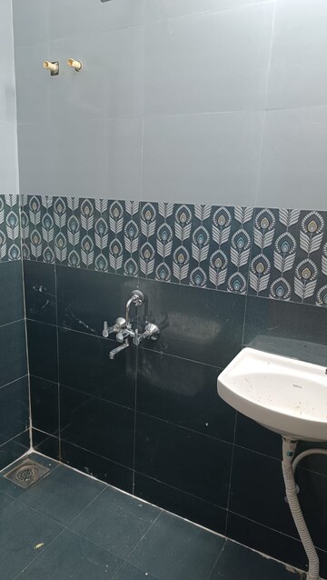 Bathroom in 1 BHK Apartment at Somnath Nagar – for Rent