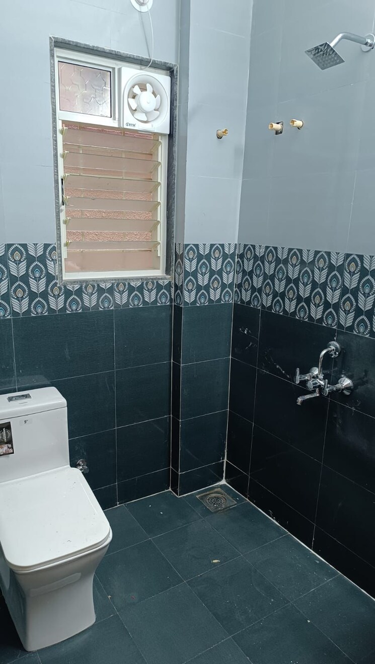 Bathroom, somnath nagar 1 Bedroom 750 Sq.Ft. Apartment In Somnath Nagar Pune 9416536