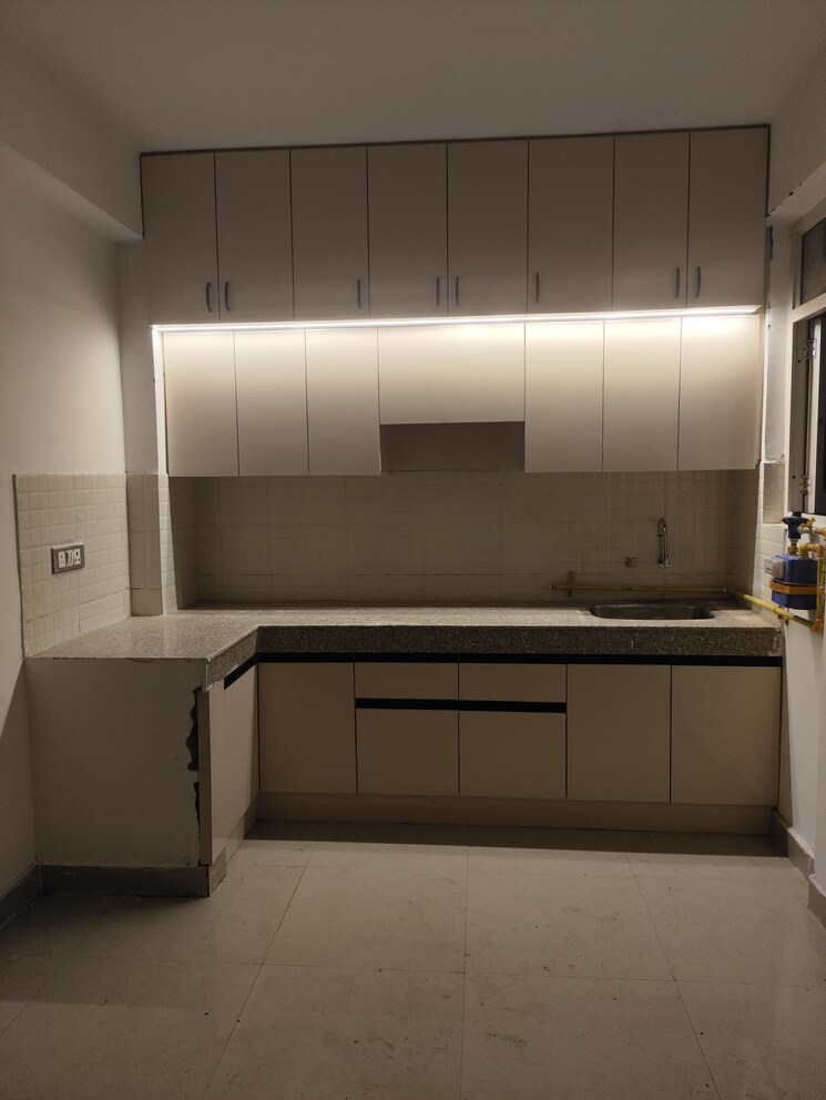 Kitchen, rof-amaltas 1 Bedroom 419 Sq.Ft. Apartment In Sector 92 Gurgaon 9416918