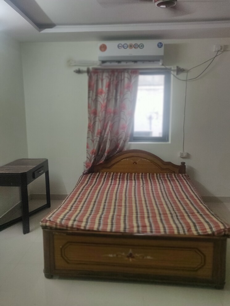 Bedroom, hill-view-banjara-hills 1 Bedroom 500 Sq.Ft. Apartment In Banjara Hills Hyderabad 9416825
