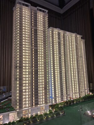 4 BHK Apartment – Exterior View View at Delphine Central Park Estates, Sector 104 - for Sale