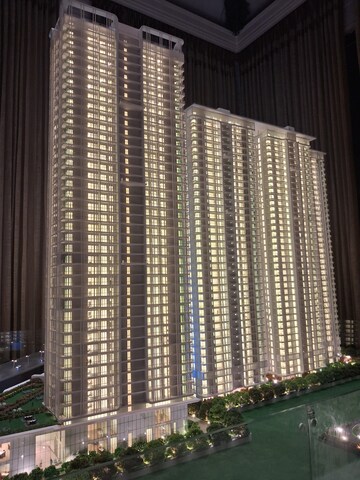 4 BHK Apartment – Exterior View View at Delphine Central Park Estates, Sector 104 - for Sale