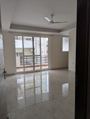 Living Room in 3 BHK Apartment at Smart World Orchard, Sector 61 – for Sale