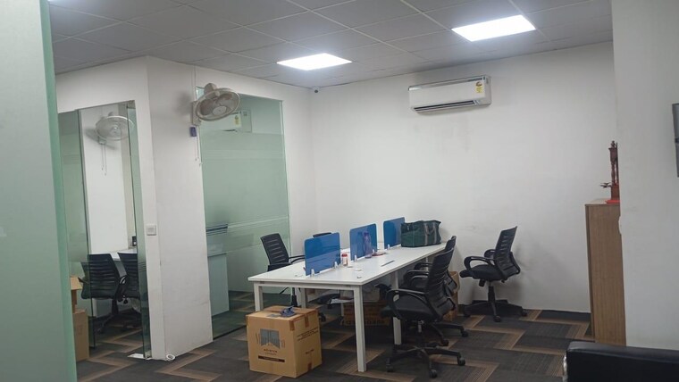 Team Area, sector 63 Commercial Office Space 1000 Sq.Ft. In Sector 63 Noida 9416714