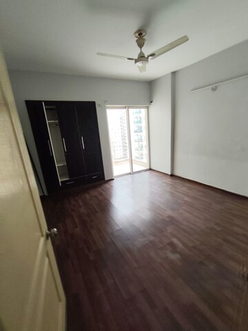 2 BHK Apartment For Rent in Sector 168