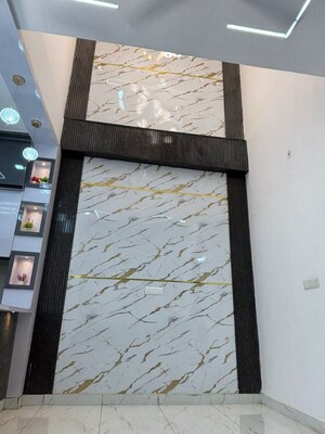 Room in 2 BHK Apartment at Paramount Golfforeste, Zeta I Greater Noida – for Sale