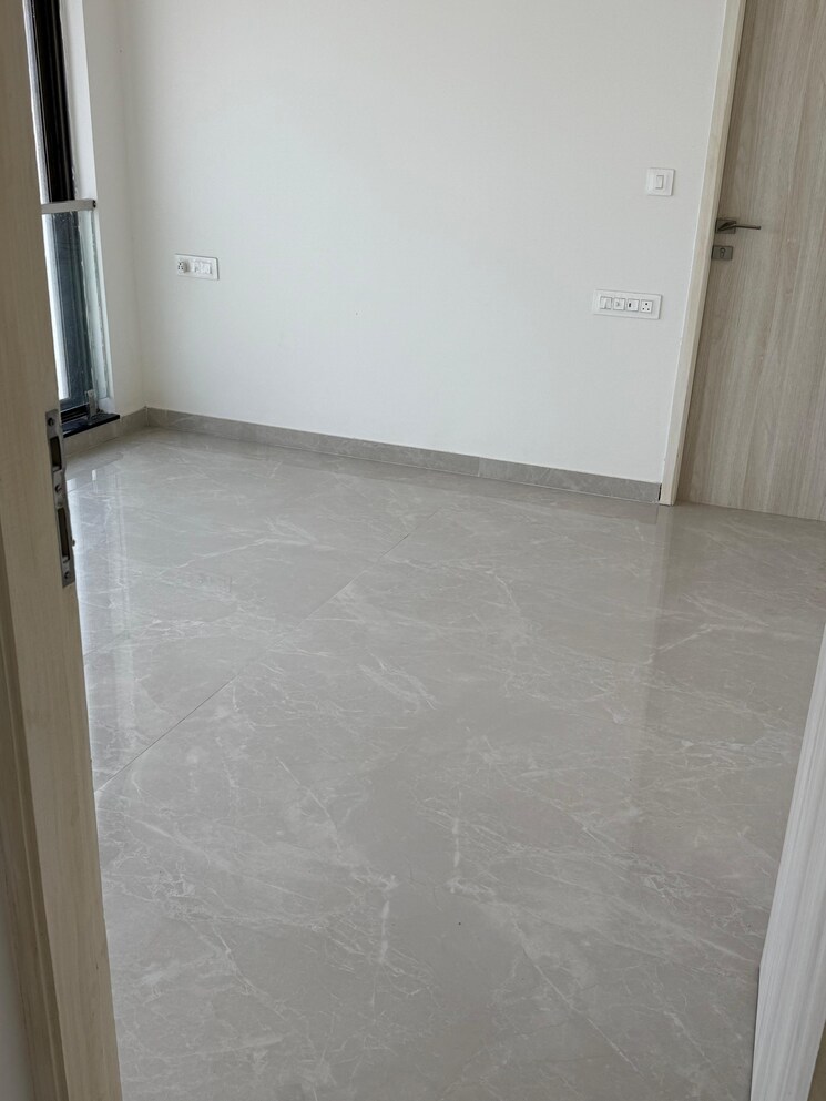 Room, matunga west 2 Bedroom 762 Sq.Ft. Apartment In Matunga West Mumbai 9417062