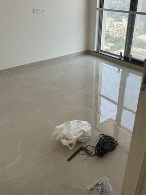 Room in 2 BHK Apartment at Matunga West – for Rent