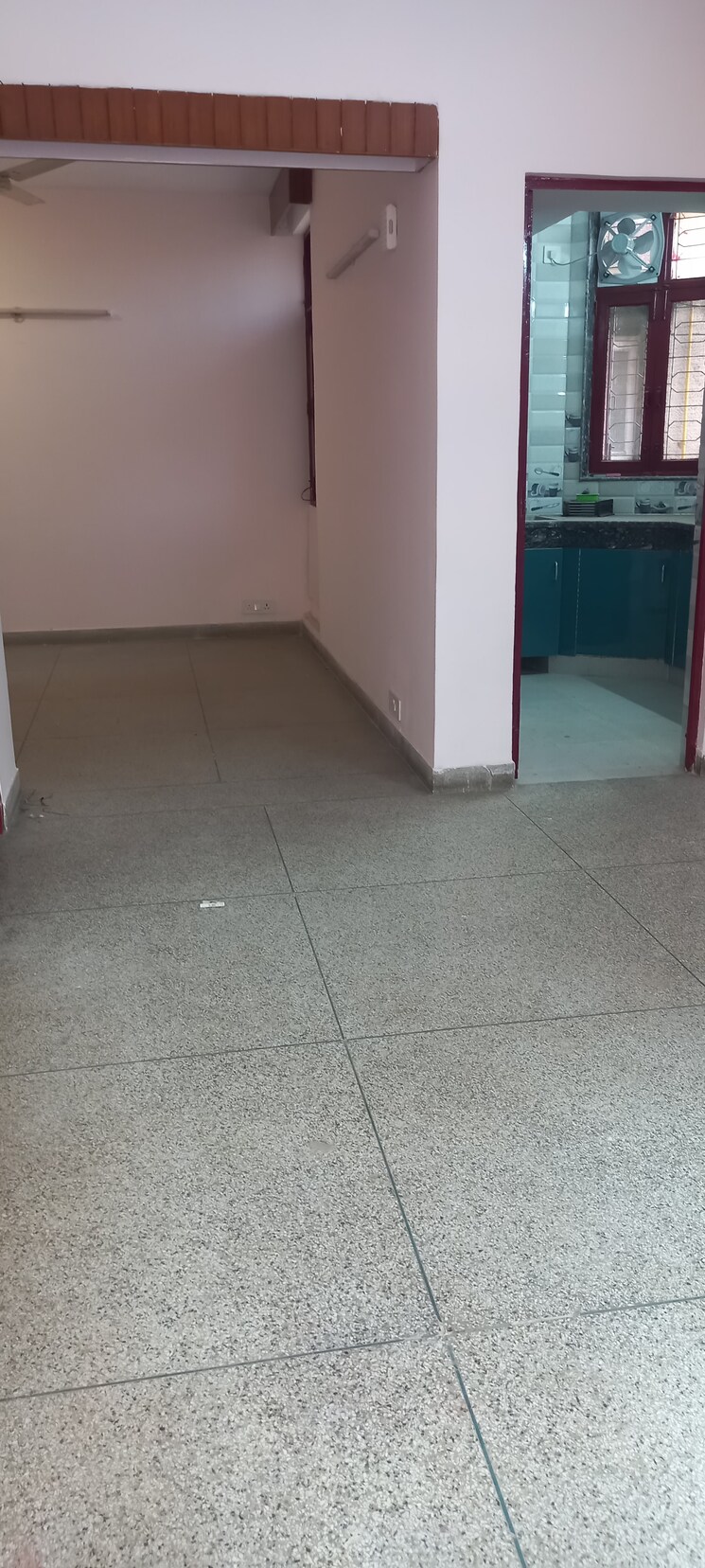 Living Room, ip extension 2 Bedroom 950 Sq.Ft. Apartment In Ip Extension Delhi 9417105