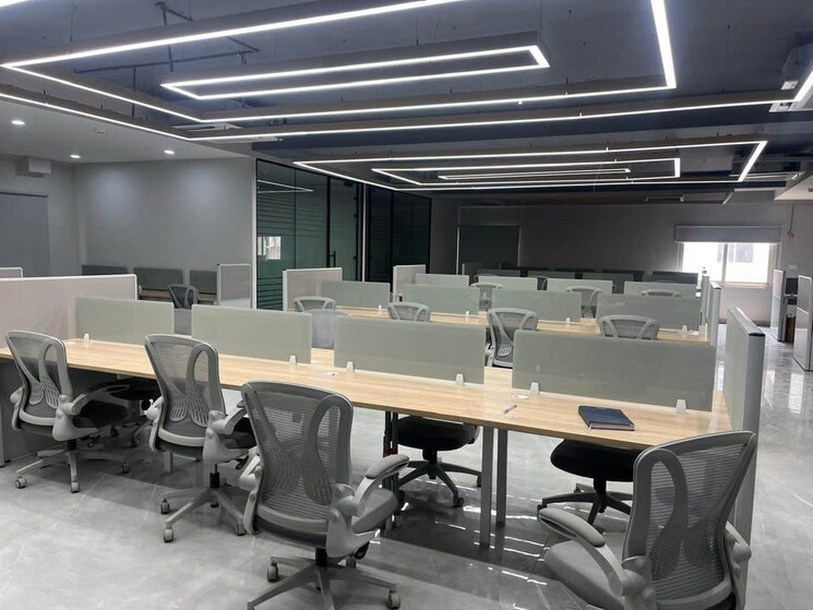 Team Area, vijay nagar Commercial Office Space 2500 Sq.Ft. In Vijay Nagar Indore 9417138