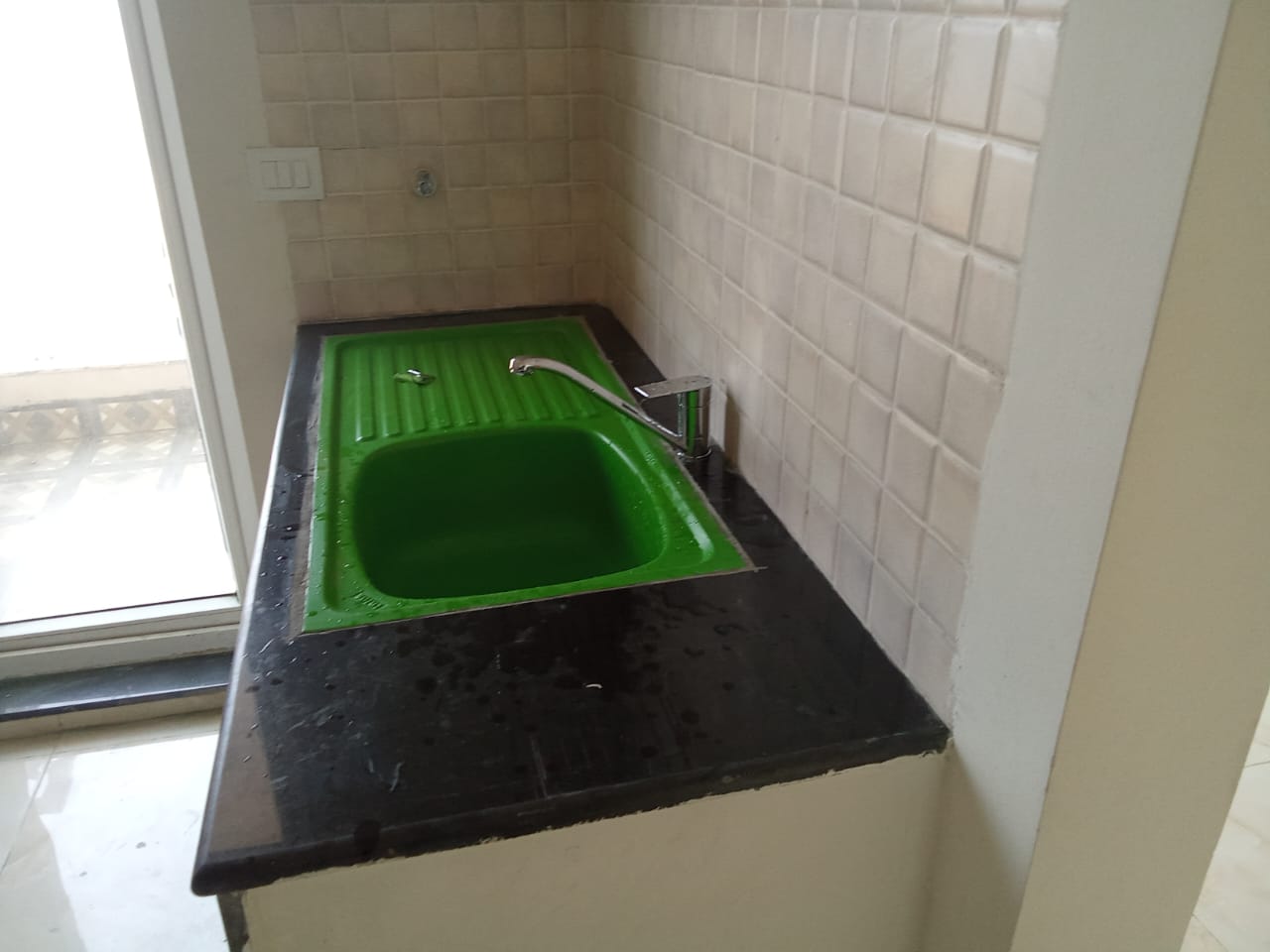 2 BHK Apartment For Sale in BPTP Discovery Park