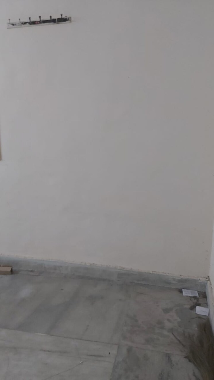 undefined, mayur vihar 1 RK 300 Sq.Ft. Builder Floor In Mayur Vihar Delhi 9417222