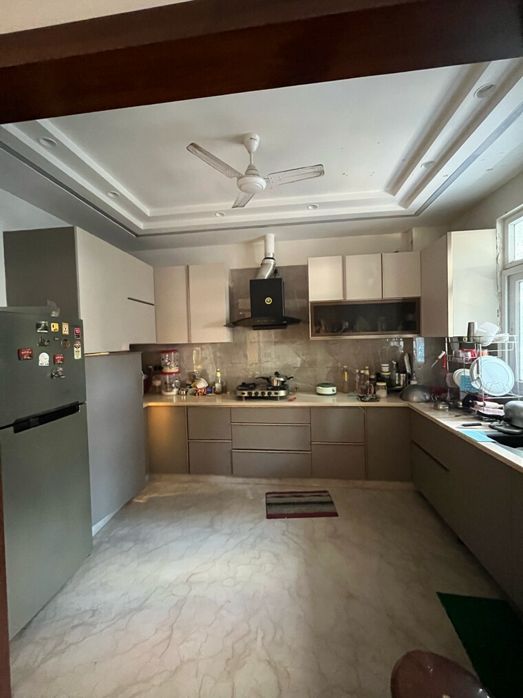 Kitchen, sushant-vyapaar-kendra 3 Bedroom 1745 Sq.Ft. Builder Floor In Dlf Phase iv Gurgaon 9417234