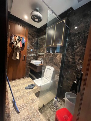 Living Room in 3 BHK Builder Floor at Sushant Vyapaar Kendra, Dlf Phase iv – for Rent