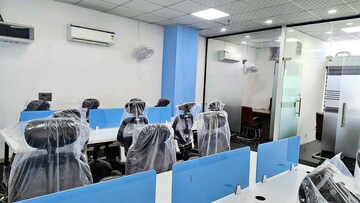  Office Space For Rent in South Tukoganj