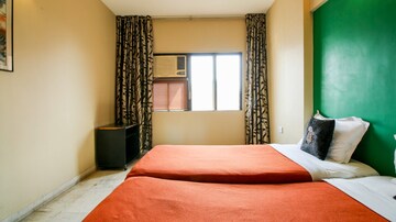 Bedroom in 2 BHK Apartment at Ashok Vihar CHS, Marol – for Rent