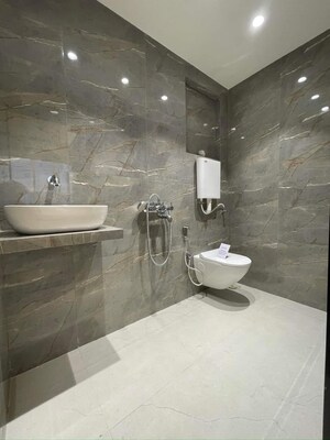 Bathroom in 3 BHK Builder Floor at Dlf Phase I – for Rent