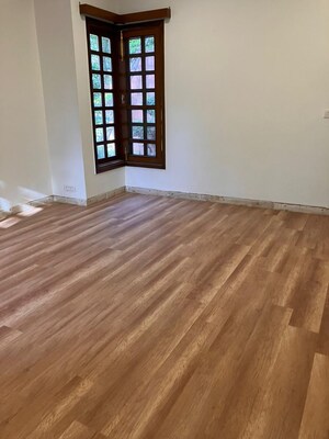 Room in 3 BHK Builder Floor at Lajpat Nagar Iii – for Rent