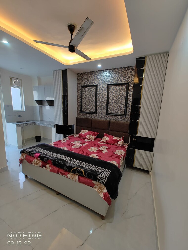 Room, dlf-city-phase-iii Pg For Boys & Girls In Sector 24 9417353